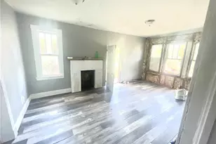 1307 E 42nd St, Savannah, GA 31404 - Photo 3