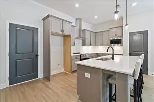 925 Willingham Dr, Hapeville, GA 30354 - Photo 5