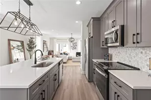 1969 Hollywood Rd NW, Atlanta, GA 30318 - Photo 17