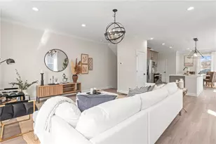 1967 Hollywood Rd NW, Atlanta, GA 30318 - Photo 11