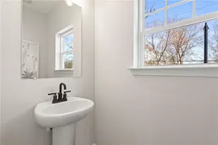 1967 Hollywood Rd NW, Atlanta, GA 30318 - Photo 19