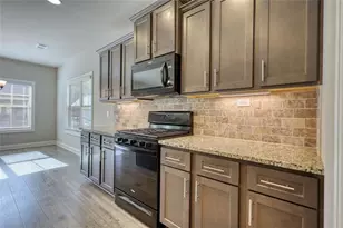 278 Club Dr, Monroe, GA 30655 - Photo 3