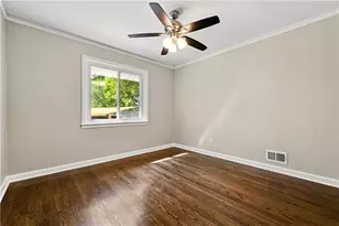 1024 Magnolia Dr SE, Smyrna, GA 30082 - Photo 11