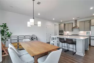 1106 Michigan Cir, Hoschton, GA 30548 - Photo 7