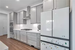 1106 Michigan Cir, Hoschton, GA 30548 - Photo 9