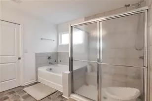 1106 Michigan Cir, Hoschton, GA 30548 - Photo 17