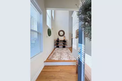 1366 Brookhaven Village Circle NE, Atlanta, GA 30319 - Photo 5