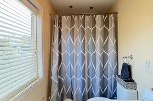 1366 Brookhaven Village Cir NE, Atlanta, GA 30319 - Photo 19