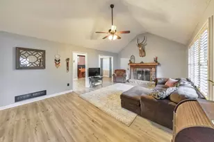 307 Queensbury Walk, Acworth, GA 30102 - Photo 3