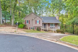 307 Queensbury Walk, Acworth, GA 30102 - Photo 1