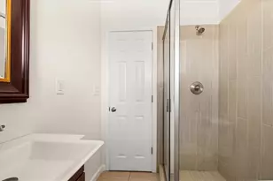 2410 Rugby Ave, Atlanta, GA 30337 - Photo 17