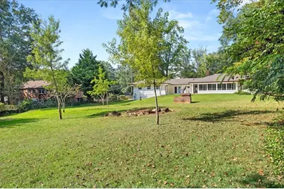 2410 Rugby Avenue, Atlanta, GA 30337 - Photo 33