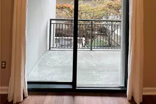 3040 Peachtree Rd NW, Atlanta, GA 30305 - Photo 19