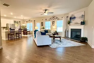 986 Lakeview Oaks Ct, Grayson, GA 30017 - Photo 5