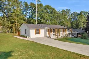 191 Orchard Cir, Commerce, GA 30529 - Photo 1