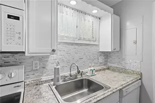 2402 Fairway Oaks, Waleska, GA 30183 - Photo 15