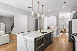 1990 Drew Dr, Atlanta, GA 30318 - Photo 19