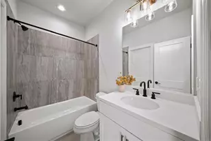 1990 Drew Dr, Atlanta, GA 30318 - Photo 39