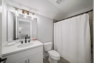 1990 Drew Dr, Atlanta, GA 30318 - Photo 45