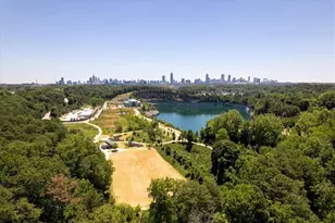 1990 Drew Dr, Atlanta, GA 30318 - Photo 81