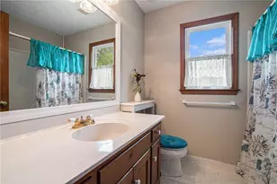 4390 Inns Brook Dr, Snellville, GA 30039 - Photo 17