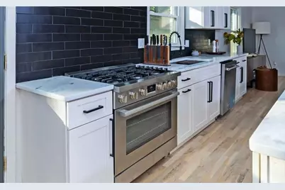 3807 Greenhill Drive, Chamblee, GA 30341 - Photo 11