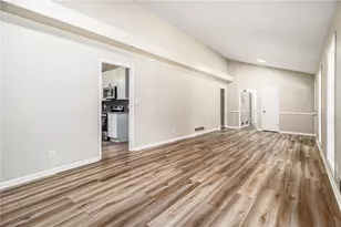 709 Willow Bend Dr, Jonesboro, GA 30238 - Photo 13