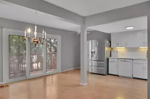 2109 Bucktrout Pl, Dunwoody, GA 30338 - Photo 9