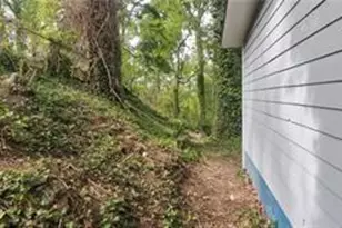 1285 North Ave NW, Atlanta, GA 30318 - Photo 13