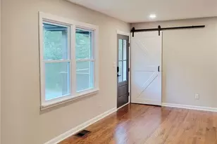 11 Oak Dr SW, Atlanta, GA 30354 - Photo 5