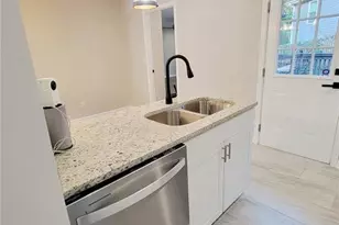 11 Oak Dr SW, Atlanta, GA 30354 - Photo 11