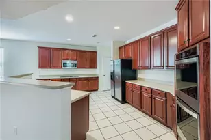 700 Kirkly Way, Fairburn, GA 30213 - Photo 11