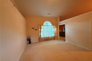 1080 Chandler Ridge Dr, Lawrenceville, GA 30045 - Photo 3