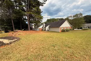 1080 Chandler Ridge Dr, Lawrenceville, GA 30045 - Photo 23