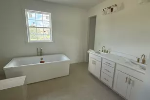 1570 Traditions Way, Jefferson, GA 30549 - Photo 13