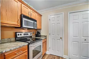 2437 Charleston Pointe Ct SE, Atlanta, GA 30316 - Photo 7