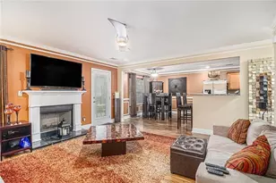 2437 Charleston Pointe Ct SE, Atlanta, GA 30316 - Photo 3