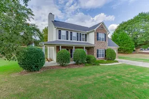 4212 Gold Springs Ln, Hoschton, GA 30548 - Photo 3