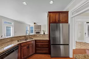 88 Camden Village Dr, Newnan, GA 30265 - Photo 11