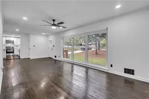 2403 Dawn Dr, Decatur, GA 30032 - Photo 13