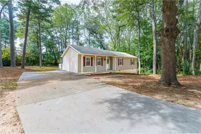 5700 Tracy Drive SE, Mableton, GA 30126 - Photo 3