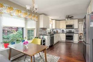 3725 Hunting Ridge Dr SW, Lilburn, GA 30047 - Photo 25