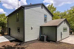 126 Marona St NE, Atlanta, GA 30307 - Photo 9