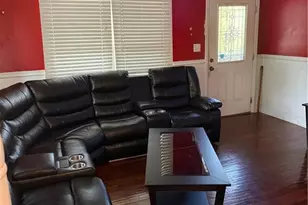 586 Commercial Ave NW, Atlanta, GA 30318 - Photo 7