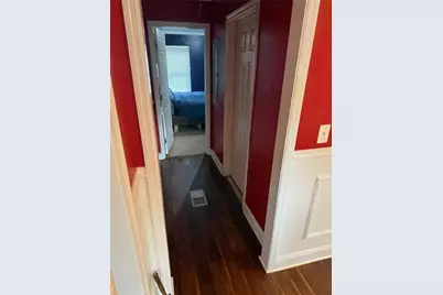 586 Commercial Avenue NW, Atlanta, GA 30318 - Photo 11