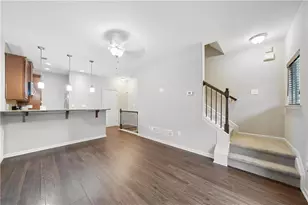 215 Semel Dr, Atlanta, GA 30309 - Photo 3