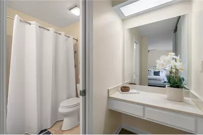 701 Cedar Chase Circle NE, Atlanta, GA 30324 - Photo 17