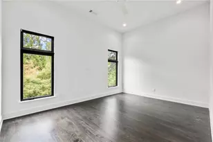 19 Spruell Springs Road NE, Atlanta, GA 30342 - Photo 25