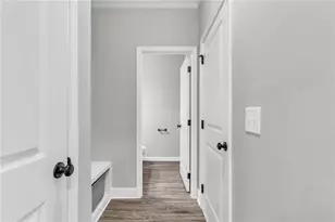 417 Westmarch Cir, Loganville, GA 30052 - Photo 11