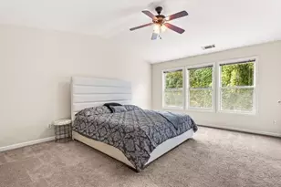 4906 Berkeley Oak Cir, Peachtree Corners, GA 30092 - Photo 9